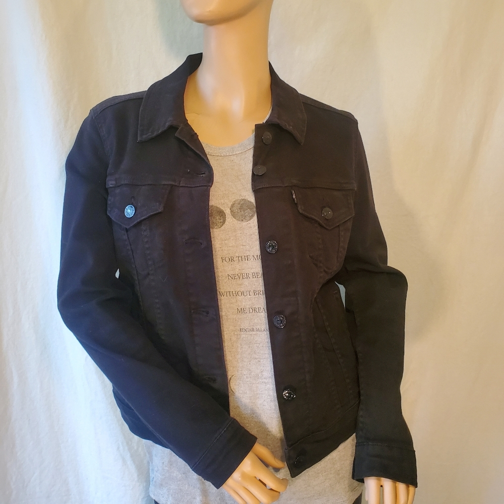 FINAL MARKDOWN- Levi's Black Denim Jacket - Picture 1 of 15